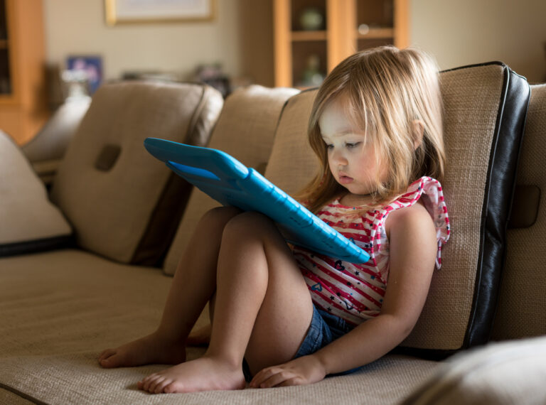 These Are the 7 Worst Ways Kids Use Devices, According to Research
